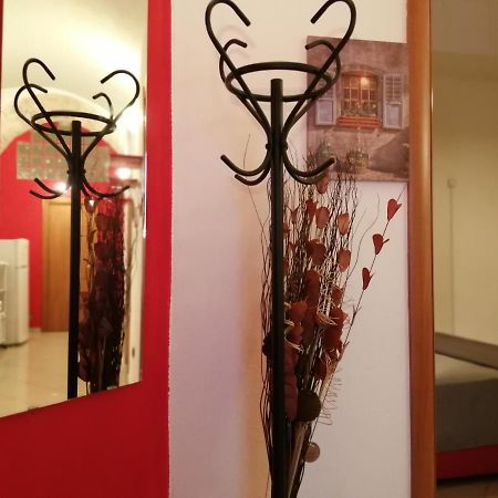 マンフレドーニアDependance Red House - Affitti Brevi Italiaアパートメント エクステリア 写真